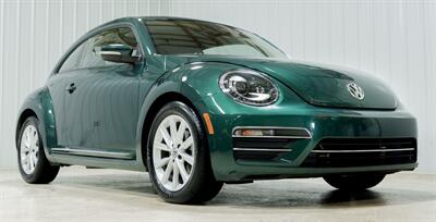2017 Volkswagen Beetle-Classic 1.8T SE - Photo 1 - Sylvania, OH 43560