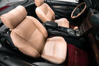 2004 Ford Thunderbird Deluxe   - Photo 26 - Sylvania, OH 43560