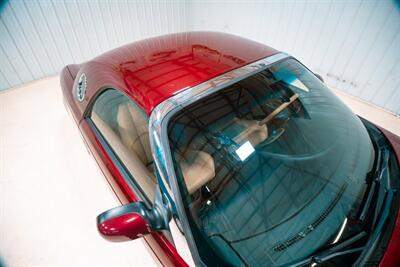 2004 Ford Thunderbird Deluxe   - Photo 18 - Sylvania, OH 43560