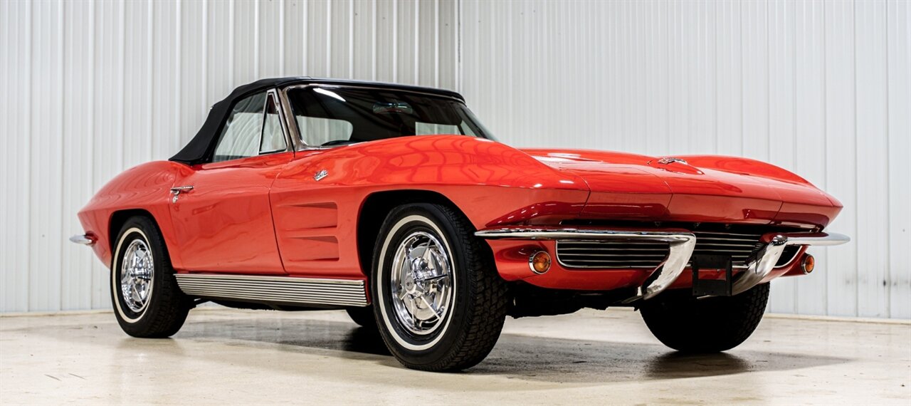 1963 Chevrolet Corvette Convertible  Stingray - Photo 1 - Sylvania, OH 43560