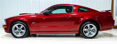 2007 Ford Mustang GT Deluxe   - Photo 10 - Sylvania, OH 43560