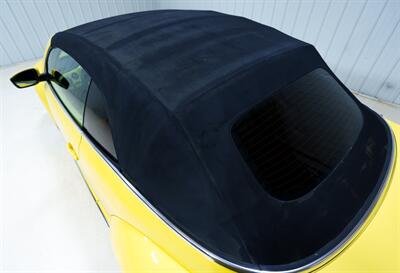 2013 Volkswagen Beetle Convertible 2.5L   - Photo 8 - Sylvania, OH 43560