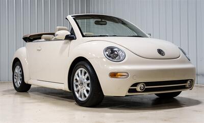 2005 Volkswagen New Beetle Convertible GLS - Photo 1 - Sylvania, OH 43560