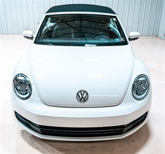 2013 Volkswagen Beetle Convertible 2.5L PZEV   - Photo 13 - Sylvania, OH 43560