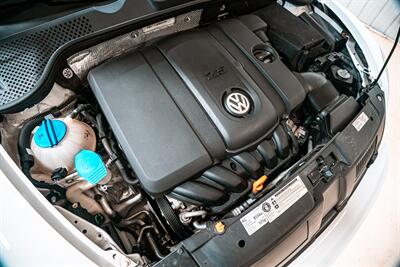2013 Volkswagen Beetle Convertible 2.5L PZEV   - Photo 27 - Sylvania, OH 43560