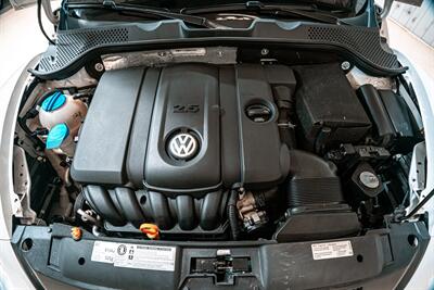 2013 Volkswagen Beetle Convertible 2.5L PZEV   - Photo 26 - Sylvania, OH 43560