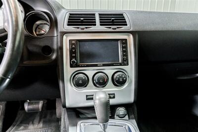 2010 Dodge Challenger SE   - Photo 12 - Sylvania, OH 43560