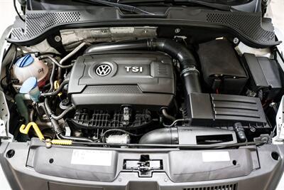 2016 Volkswagen Beetle Convertible 1.8T S PZEV Denim Edition - Photo 29 - Sylvania, OH 43560