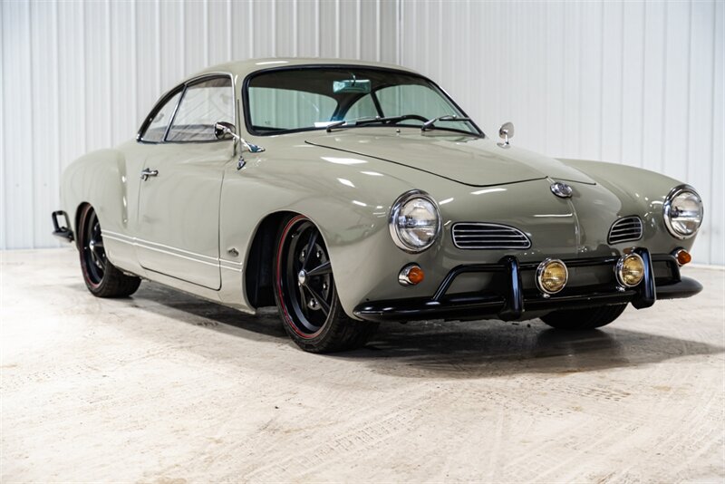 1965 Volkswagen Karmann Ghia  