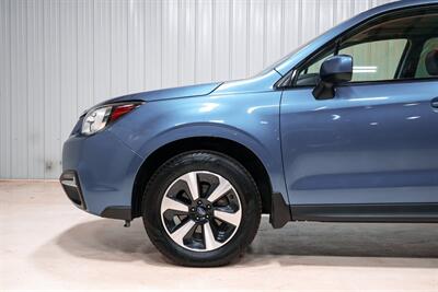 2017 Subaru Forester 2.5i Premium   - Photo 4 - Sylvania, OH 43560