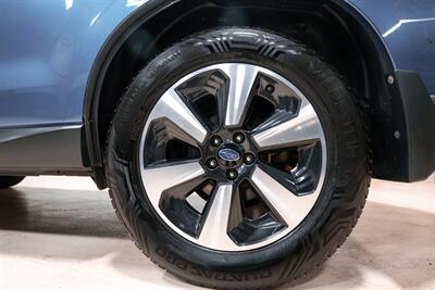 2017 Subaru Forester 2.5i Premium   - Photo 6 - Sylvania, OH 43560