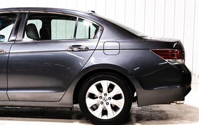 2010 Honda Accord EX-L V6   - Photo 3 - Sylvania, OH 43560