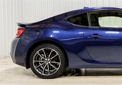 2017 Toyota 86 - Photo 8 - Sylvania, OH 43560