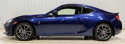 2017 Toyota 86 - Photo 2 - Sylvania, OH 43560