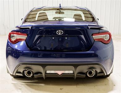 2017 Toyota 86 - Photo 6 - Sylvania, OH 43560