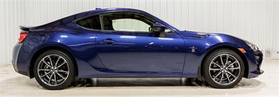 2017 Toyota 86 - Photo 7 - Sylvania, OH 43560