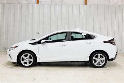 2017 Chevrolet Volt LT   - Photo 6 - Sylvania, OH 43560