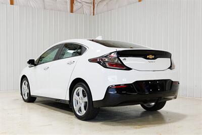 2017 Chevrolet Volt LT   - Photo 7 - Sylvania, OH 43560