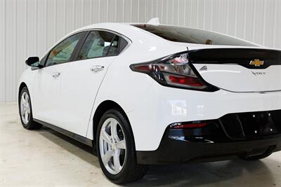 2017 Chevrolet Volt LT   - Photo 11 - Sylvania, OH 43560