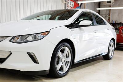 2017 Chevrolet Volt LT   - Photo 10 - Sylvania, OH 43560