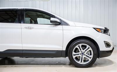 2018 Ford Edge Titanium   - Photo 16 - Sylvania, OH 43560