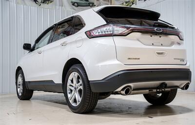 2018 Ford Edge Titanium   - Photo 5 - Sylvania, OH 43560