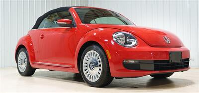 2013 Volkswagen Beetle Convertible 2.5L   - Photo 12 - Sylvania, OH 43560