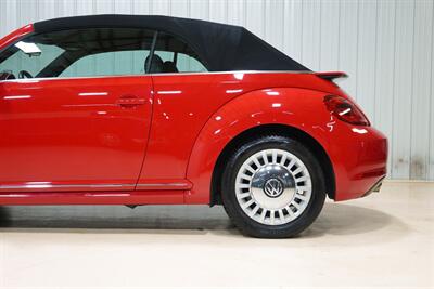 2013 Volkswagen Beetle Convertible 2.5L   - Photo 4 - Sylvania, OH 43560