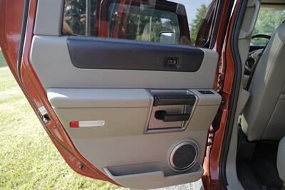 2003 Hummer H2 4WD   - Photo 36 - Sylvania, OH 43560