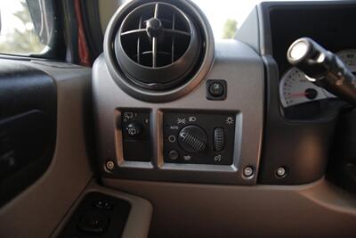 2003 Hummer H2 4WD   - Photo 22 - Sylvania, OH 43560