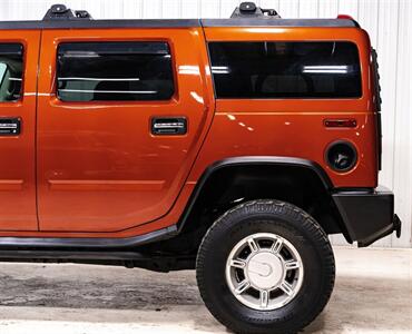 2003 Hummer H2 4WD   - Photo 2 - Sylvania, OH 43560