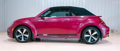 2017 Volkswagen Beetle Convertible 1.8T S  Pink Edition - Photo 2 - Sylvania, OH 43560