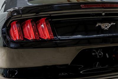 2015 Ford Mustang EcoBoost Premium   - Photo 7 - Sylvania, OH 43560