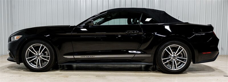 2015 Ford Mustang EcoBoost Premium  