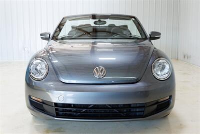 2013 Volkswagen Beetle Convertible 2.5L PZEV   - Photo 4 - Sylvania, OH 43560