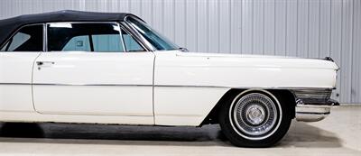 1964 Cadillac DeVille Convertible - Photo 4 - Sylvania, OH 43560
