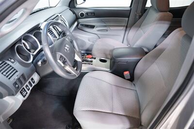 2014 Toyota Tacoma V6 SR5 - Photo 10 - Sylvania, OH 43560