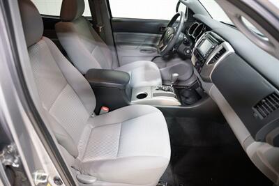 2014 Toyota Tacoma V6 SR5 - Photo 20 - Sylvania, OH 43560