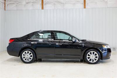 2012 Lincoln MKZ/Zephyr   - Photo 2 - Sylvania, OH 43560