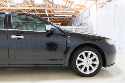 2012 Lincoln MKZ/Zephyr   - Photo 17 - Sylvania, OH 43560