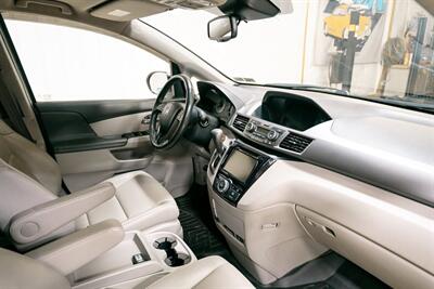2014 Honda Odyssey EX-L   - Photo 18 - Sylvania, OH 43560