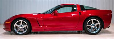 2005 Chevrolet Corvette   - Photo 2 - Sylvania, OH 43560