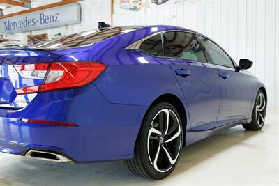 2021 Honda Accord Sport   - Photo 24 - Sylvania, OH 43560
