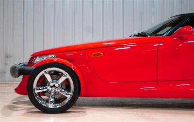 1999 Plymouth Prowler   - Photo 6 - Sylvania, OH 43560