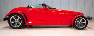 1999 Plymouth Prowler   - Photo 2 - Sylvania, OH 43560