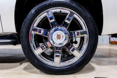 2007 Cadillac Escalade EXT - Photo 16 - Sylvania, OH 43560