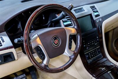 2007 Cadillac Escalade EXT - Photo 8 - Sylvania, OH 43560