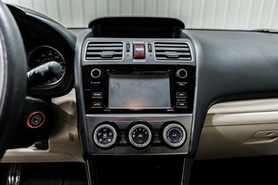 2015 Subaru XV Crosstrek 2.0i Premium   - Photo 10 - Sylvania, OH 43560