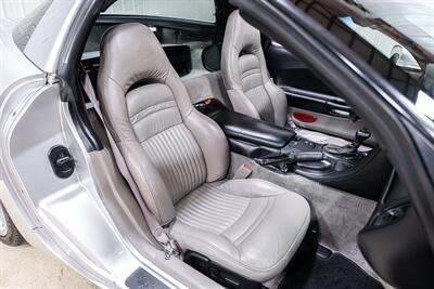 2002 Chevrolet Corvette   - Photo 21 - Sylvania, OH 43560