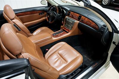 2005 Lexus SC 430 - Photo 25 - Sylvania, OH 43560